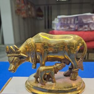 brass kamdhenu cow size 4